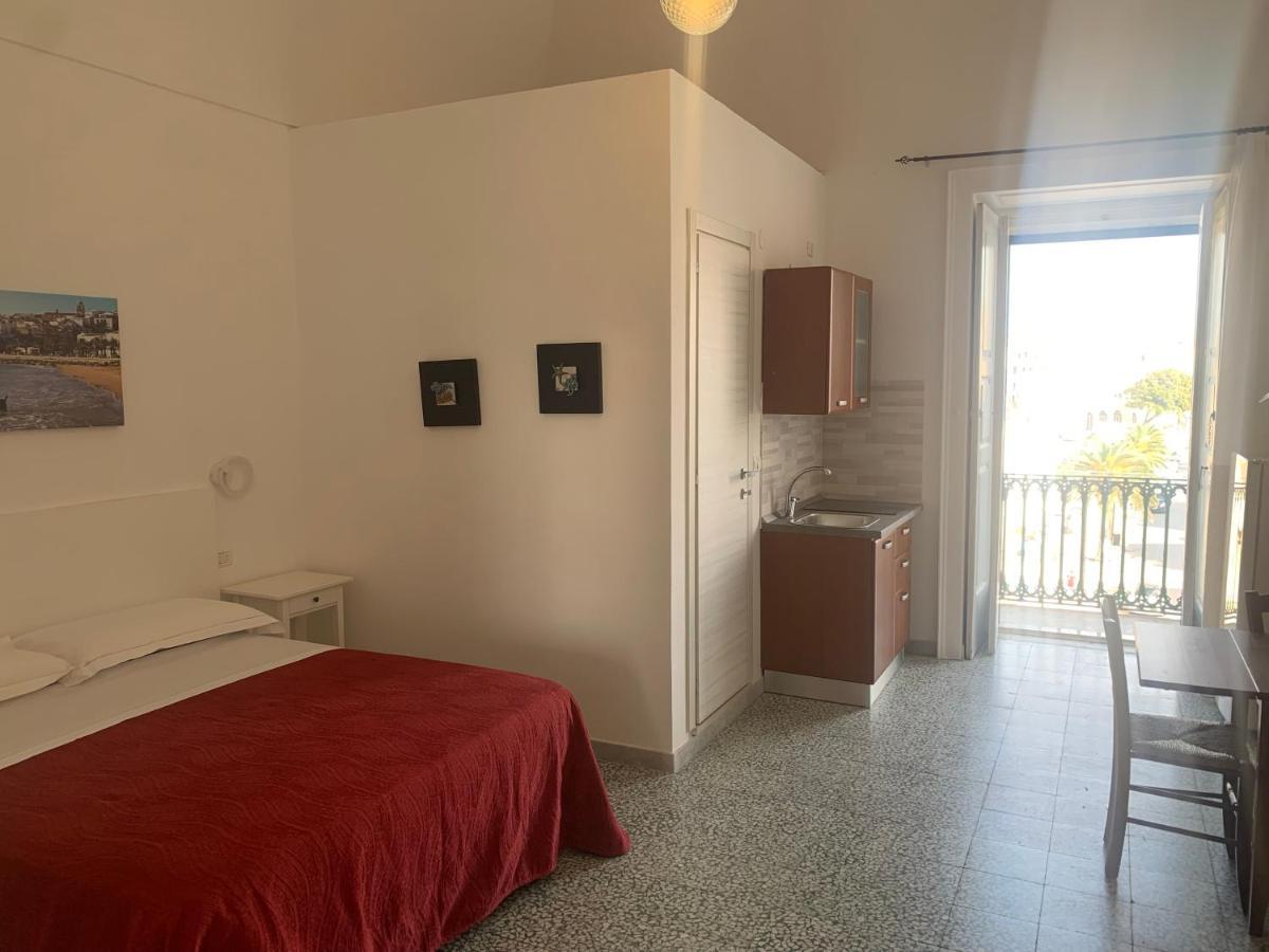 Colombo Apartment E Room Vieste Exterior photo