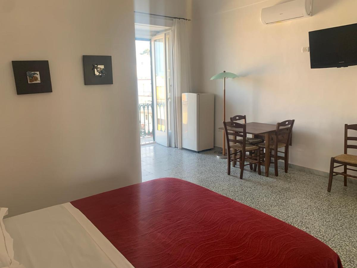 Colombo Apartment E Room Vieste Exterior photo