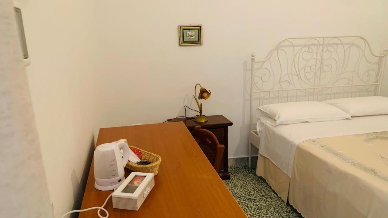 Colombo Apartment E Room Vieste Exterior photo